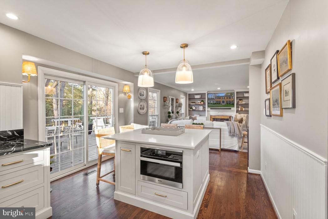 HICKORY CREEK - Residential
