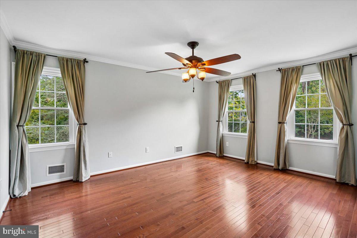 HICKORY CREEK - Residential