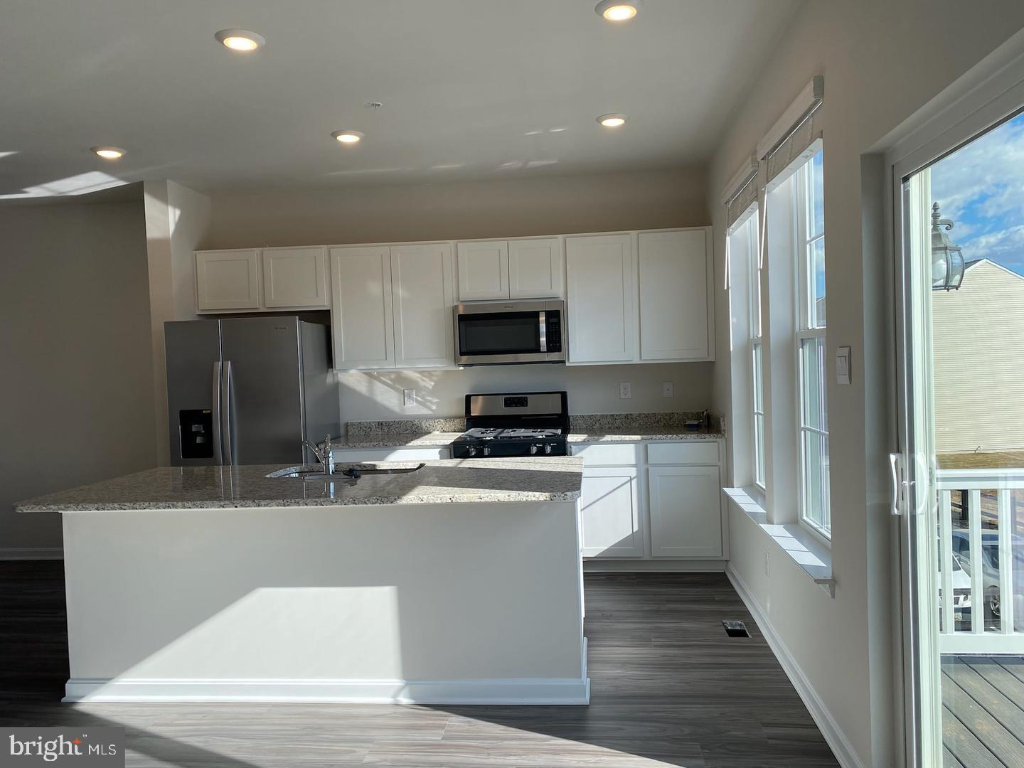 TUSCARORA CREEK - Residential Lease