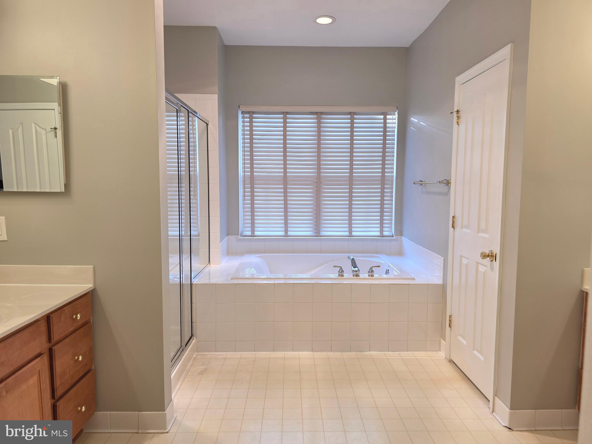 HILLTOP ESTATES - Residential