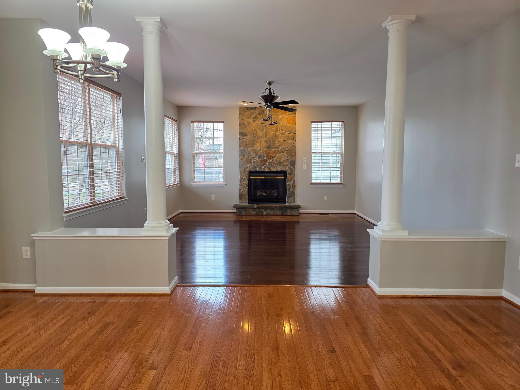 HILLTOP ESTATES - Residential