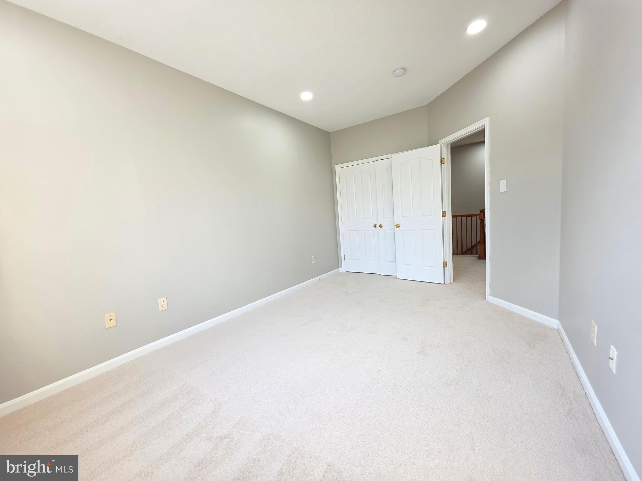 HILLTOP ESTATES - Residential