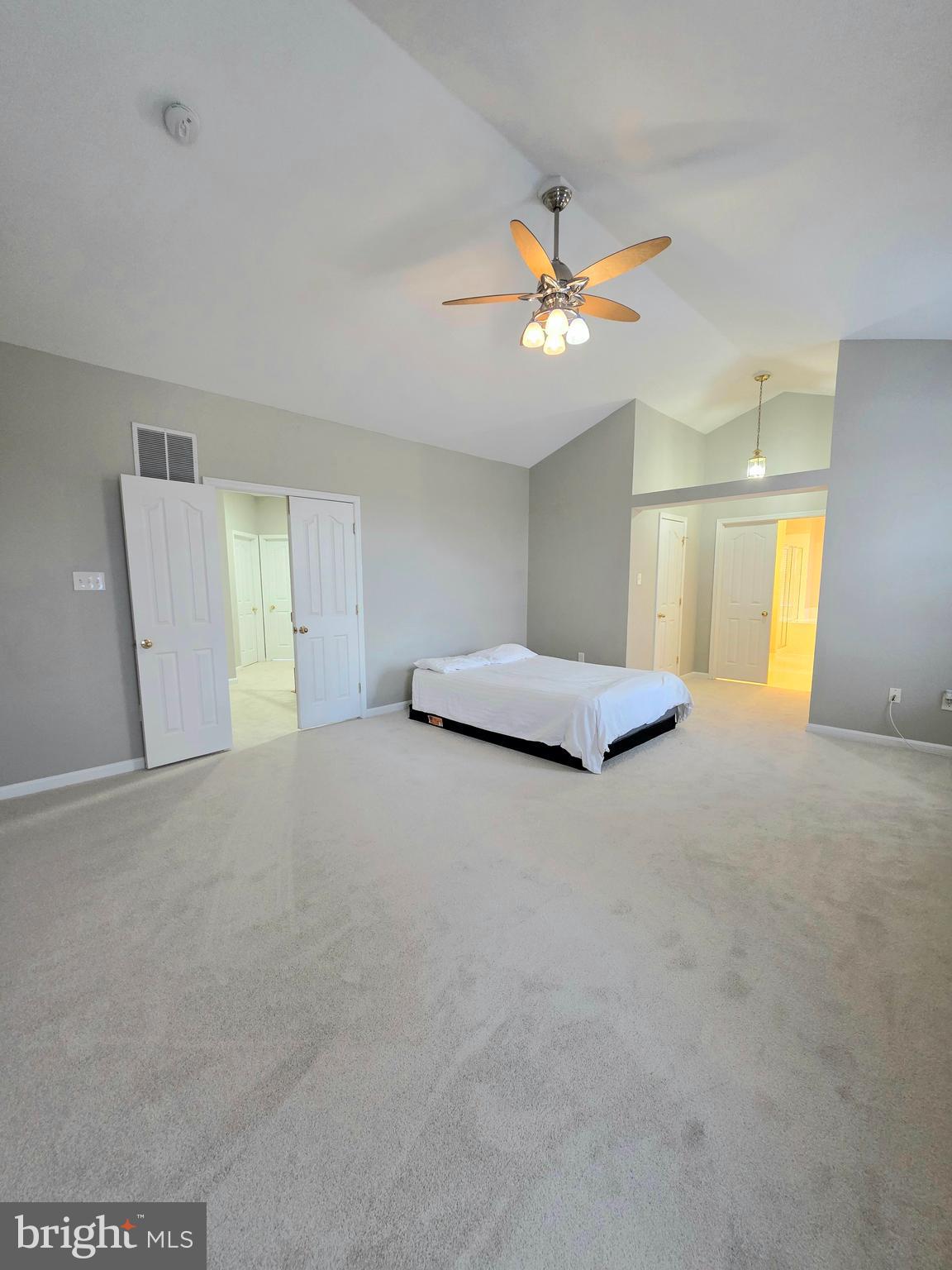 HILLTOP ESTATES - Residential