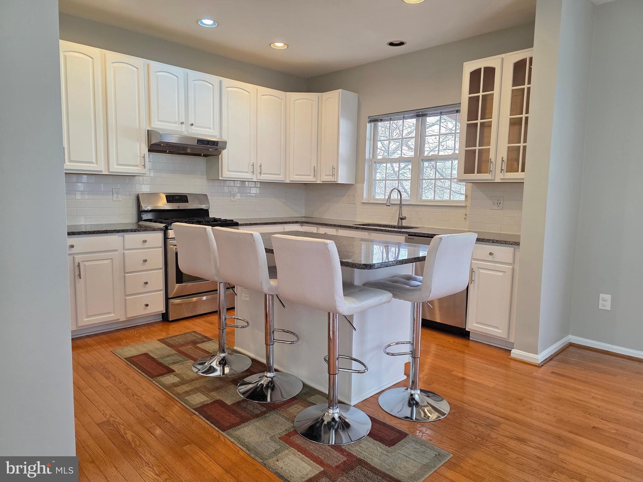 HILLTOP ESTATES - Residential