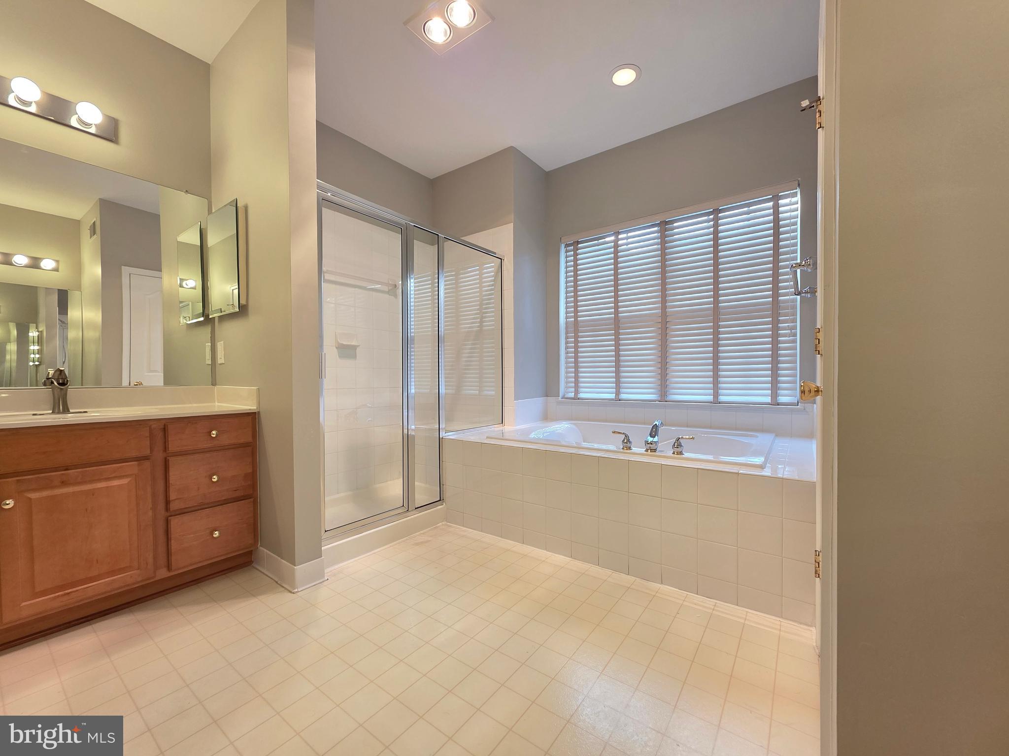 HILLTOP ESTATES - Residential