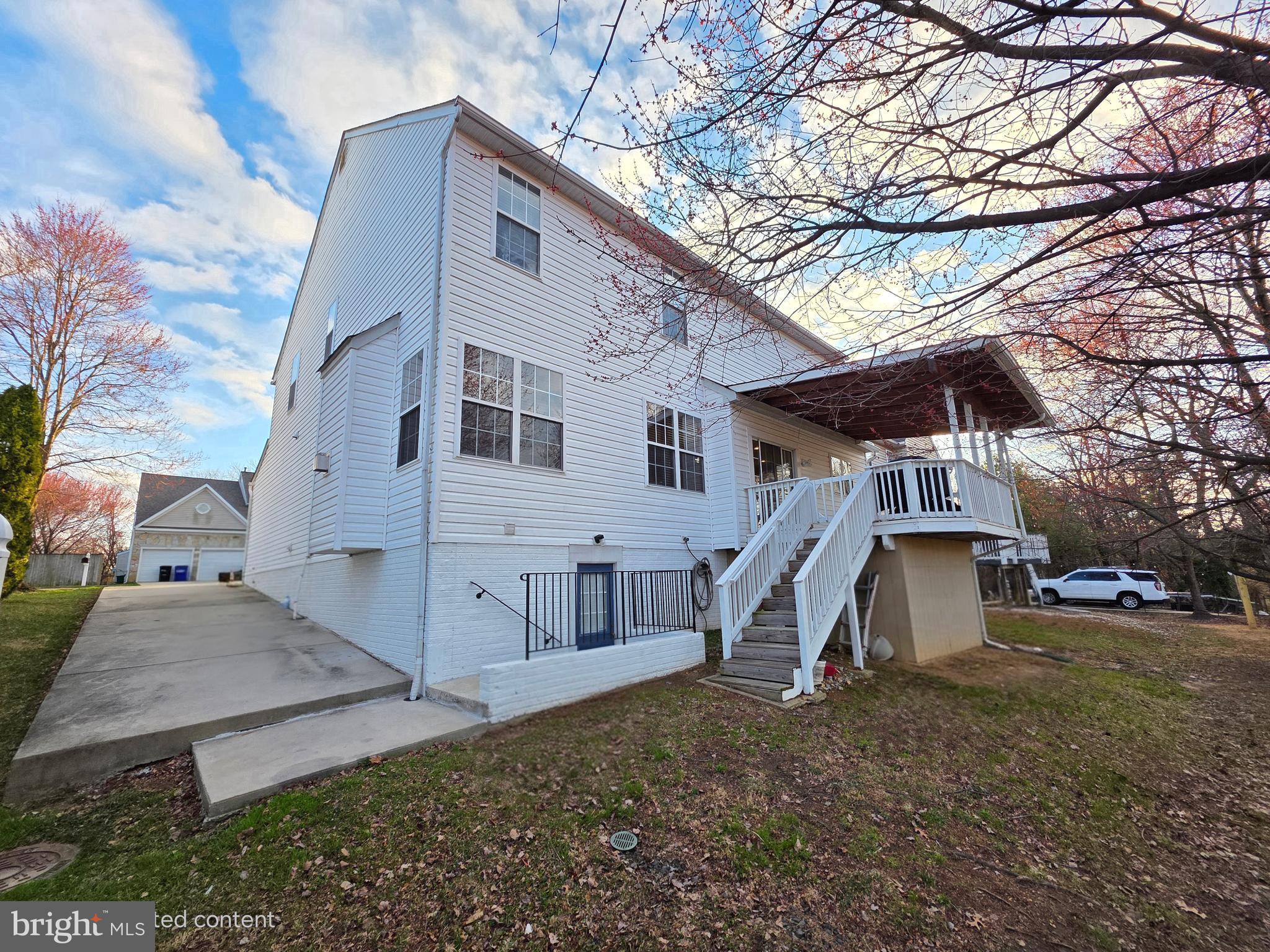 HILLTOP ESTATES - Residential