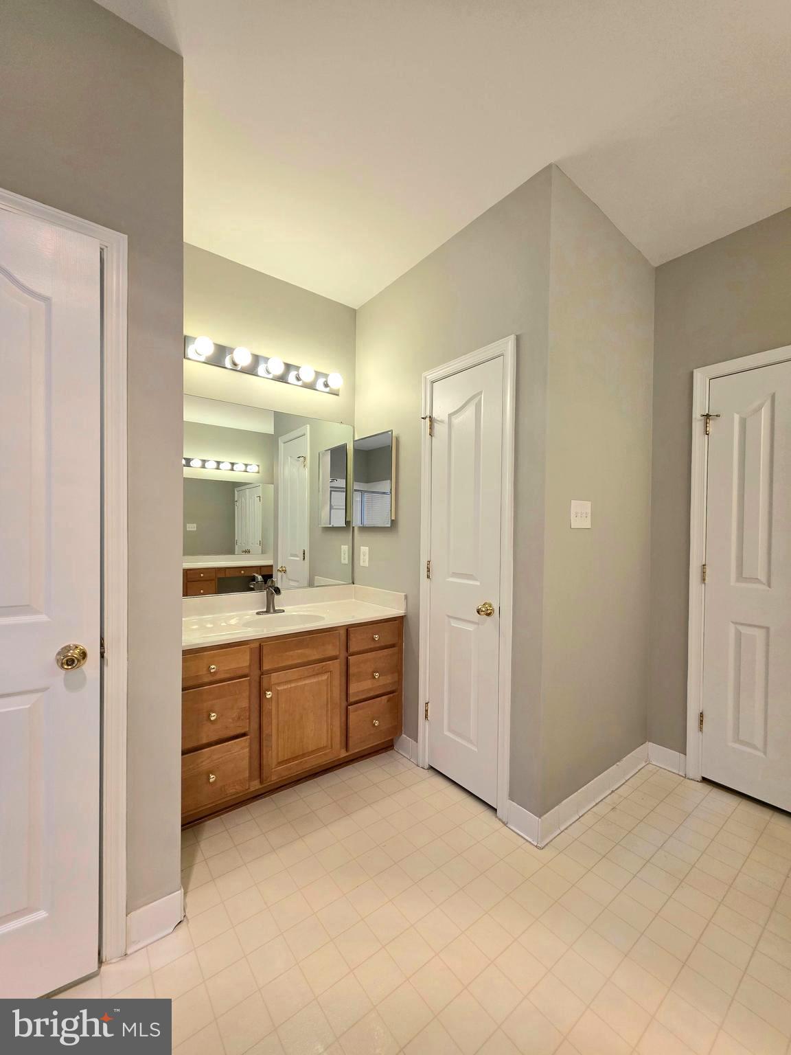 HILLTOP ESTATES - Residential