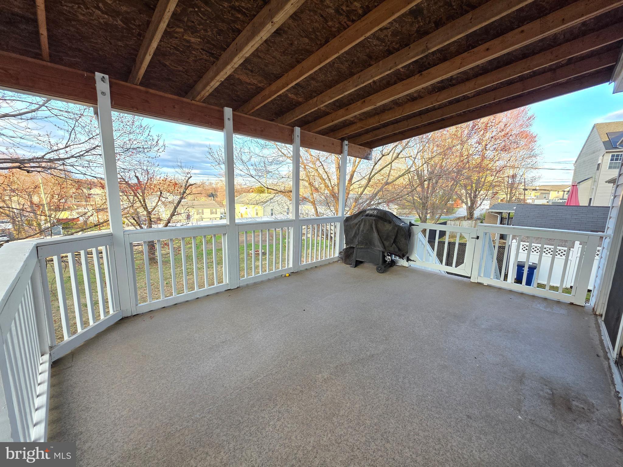 HILLTOP ESTATES - Residential