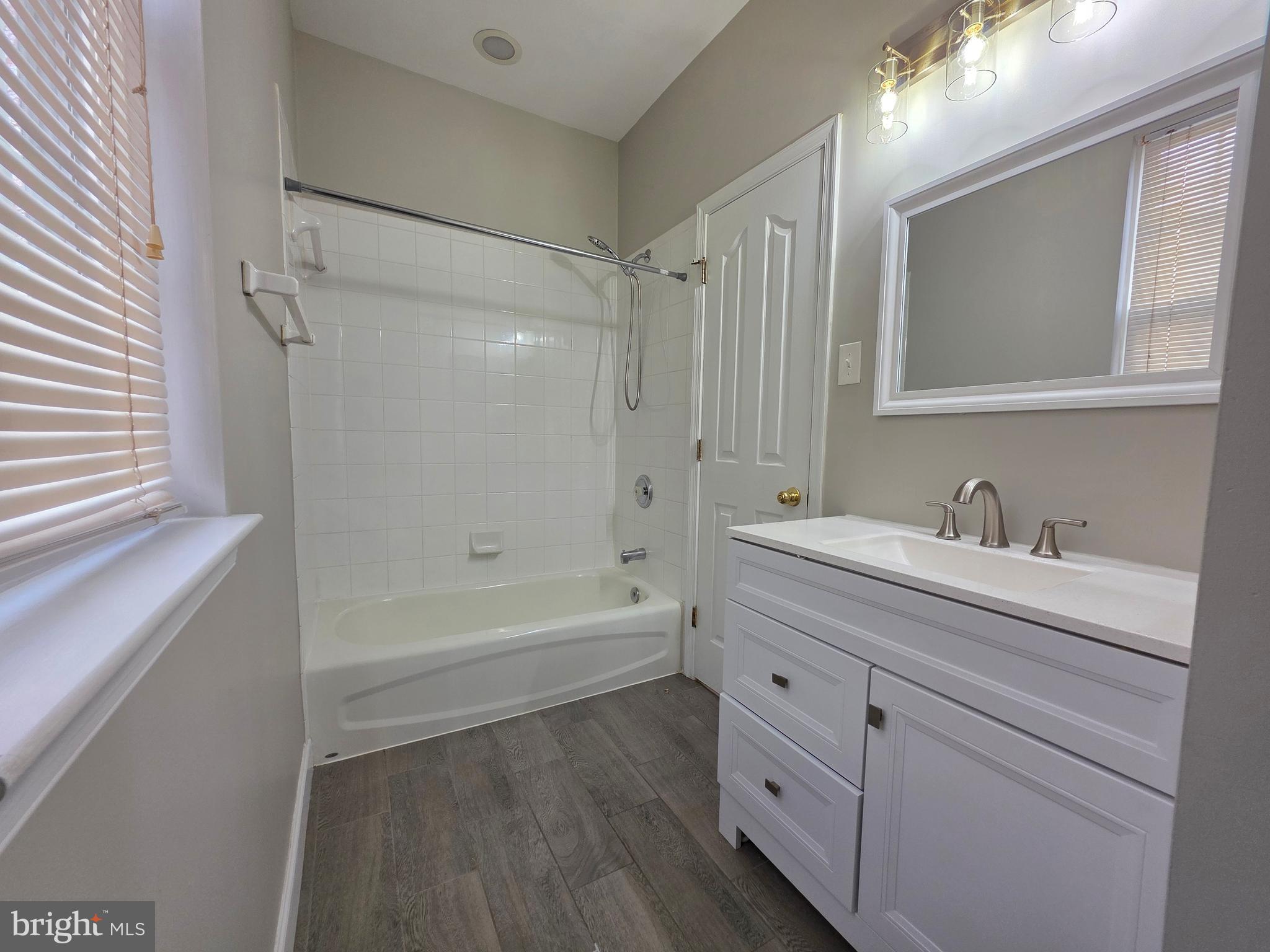 HILLTOP ESTATES - Residential