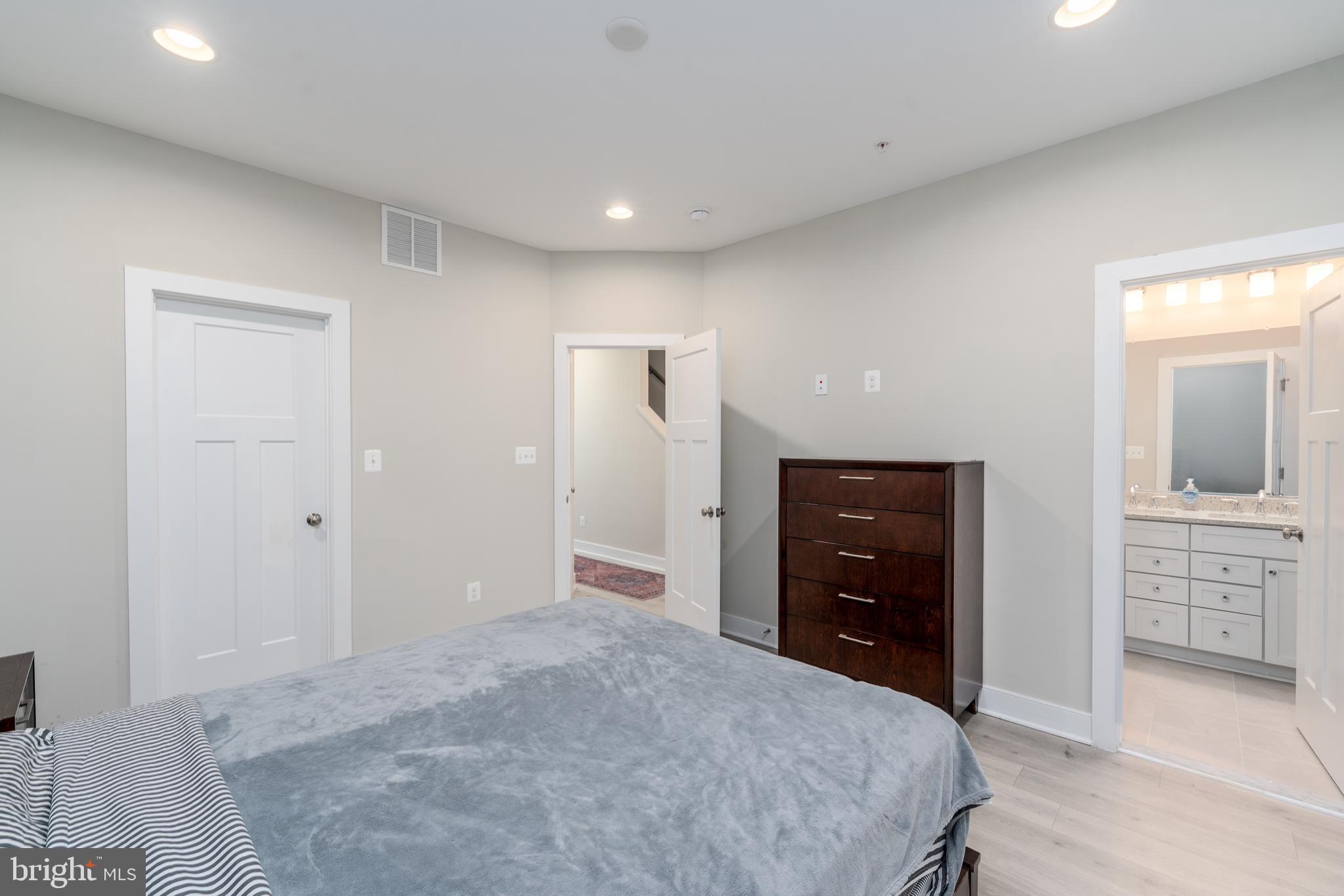 BREWERS HILL - Residential Lease