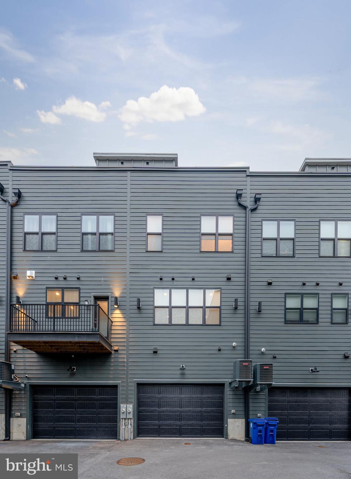 BREWERS HILL - Residential Lease