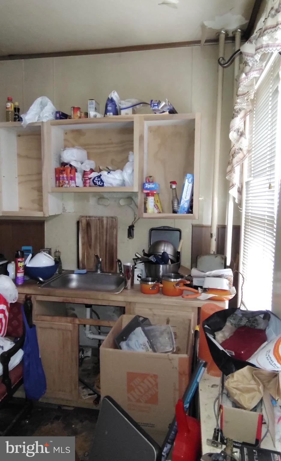 PHILADELPHIA (SOUTHWEST) - Residential Income