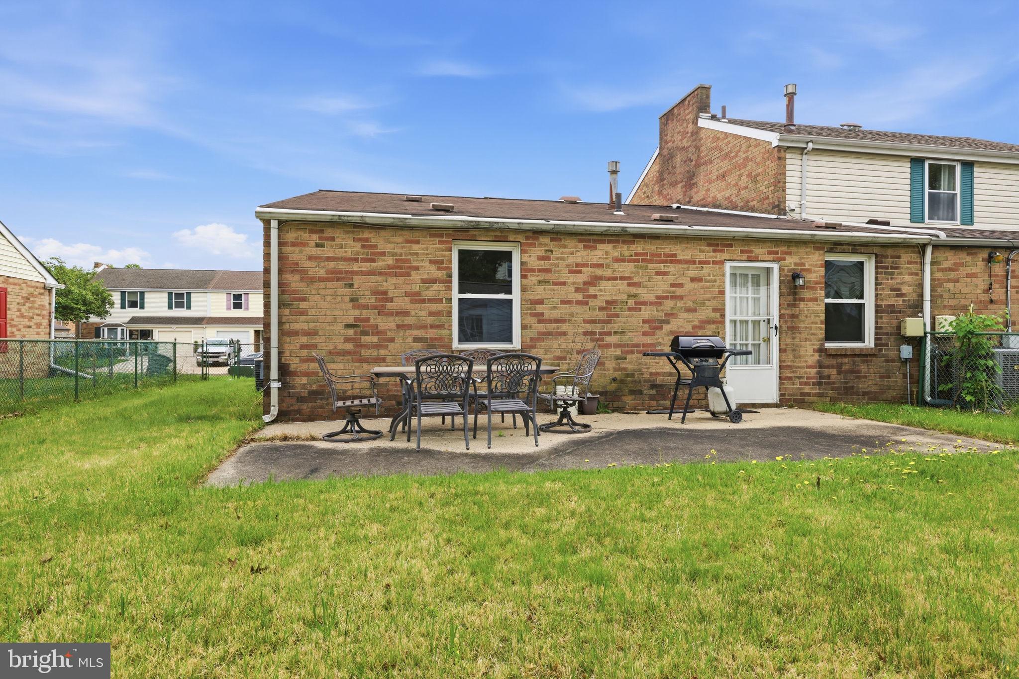 NESHAMINY VALLEY - Residential