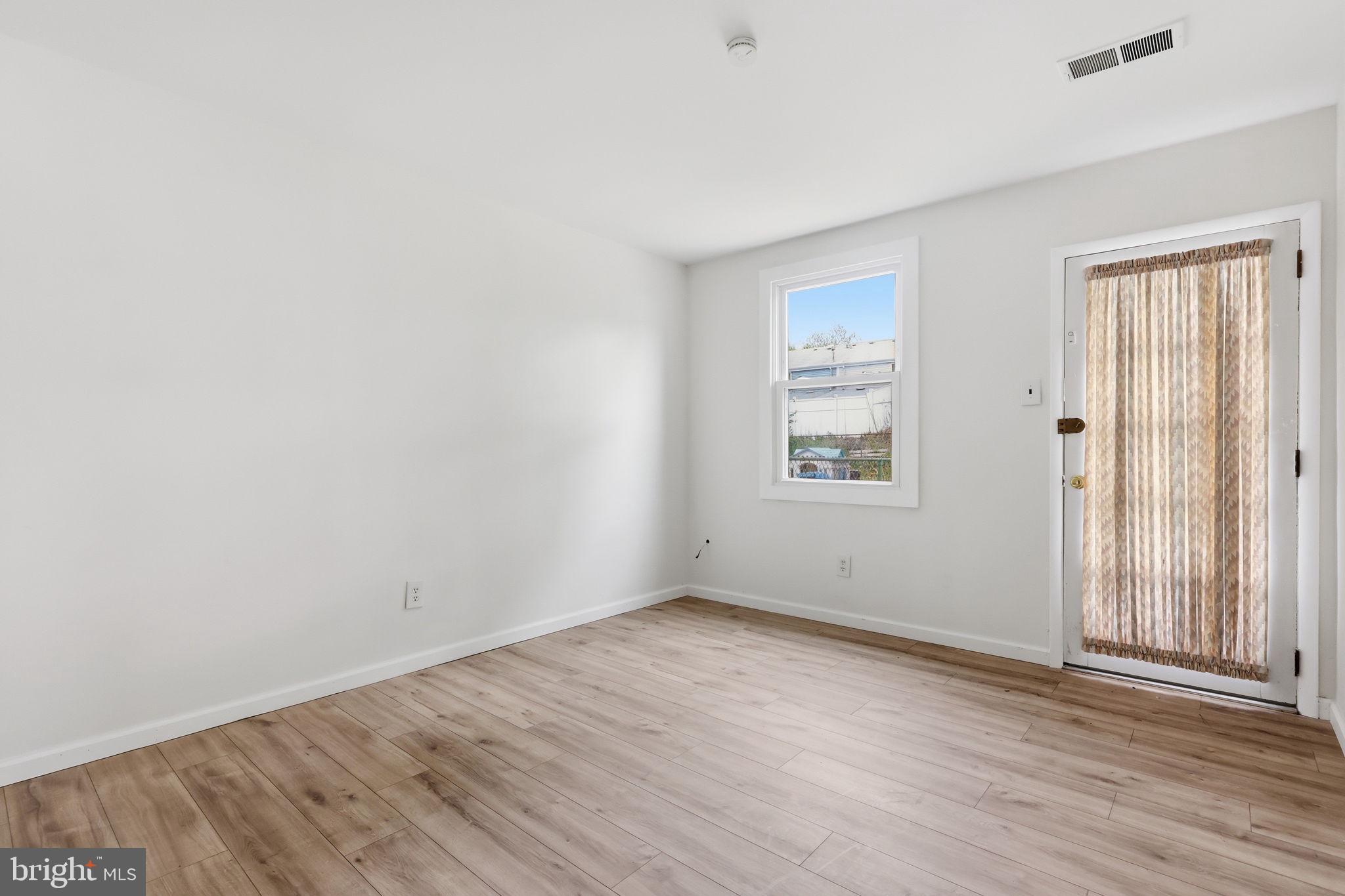 NESHAMINY VALLEY - Residential