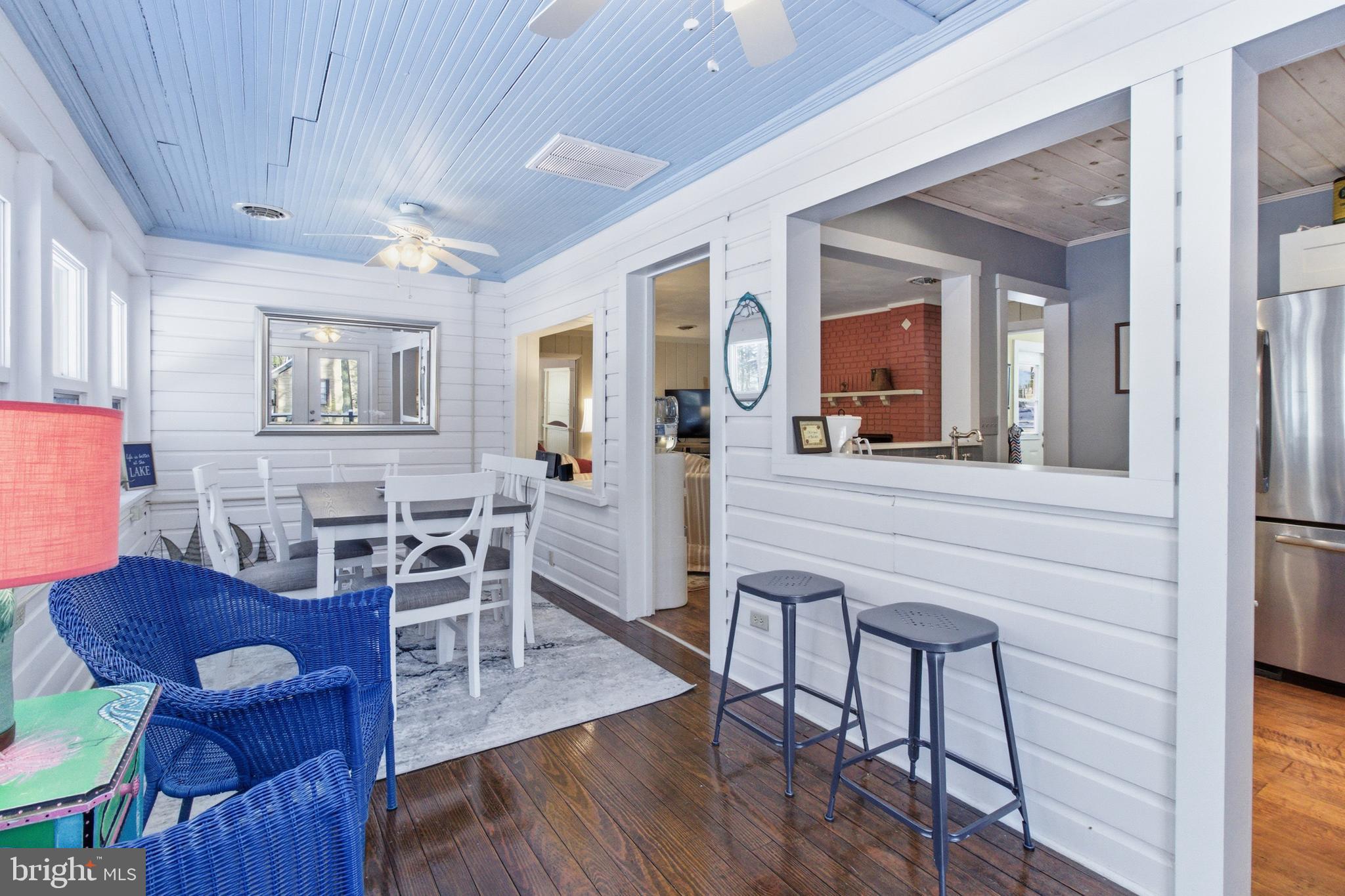 BLACK MOSHANNON - Residential