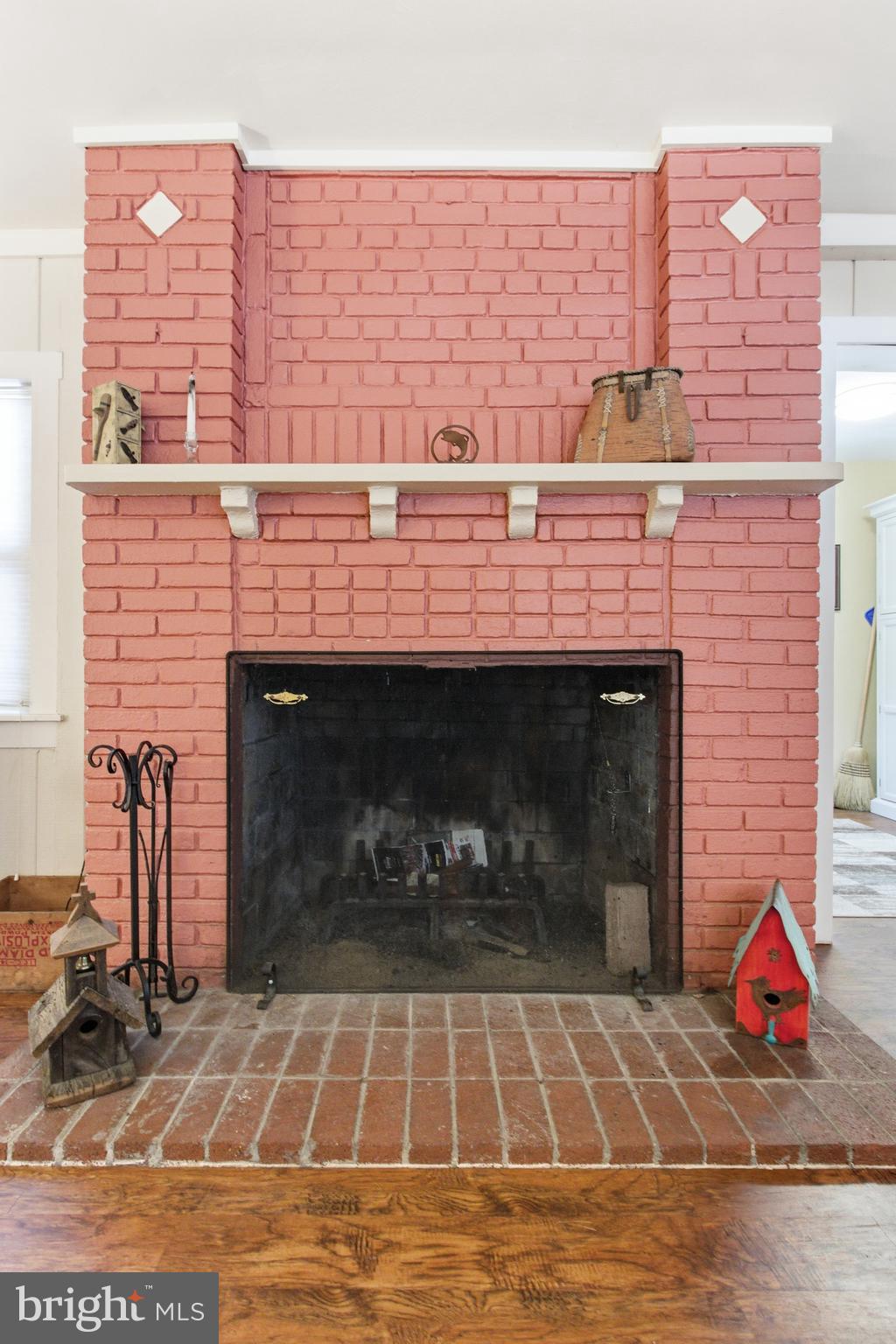 BLACK MOSHANNON - Residential