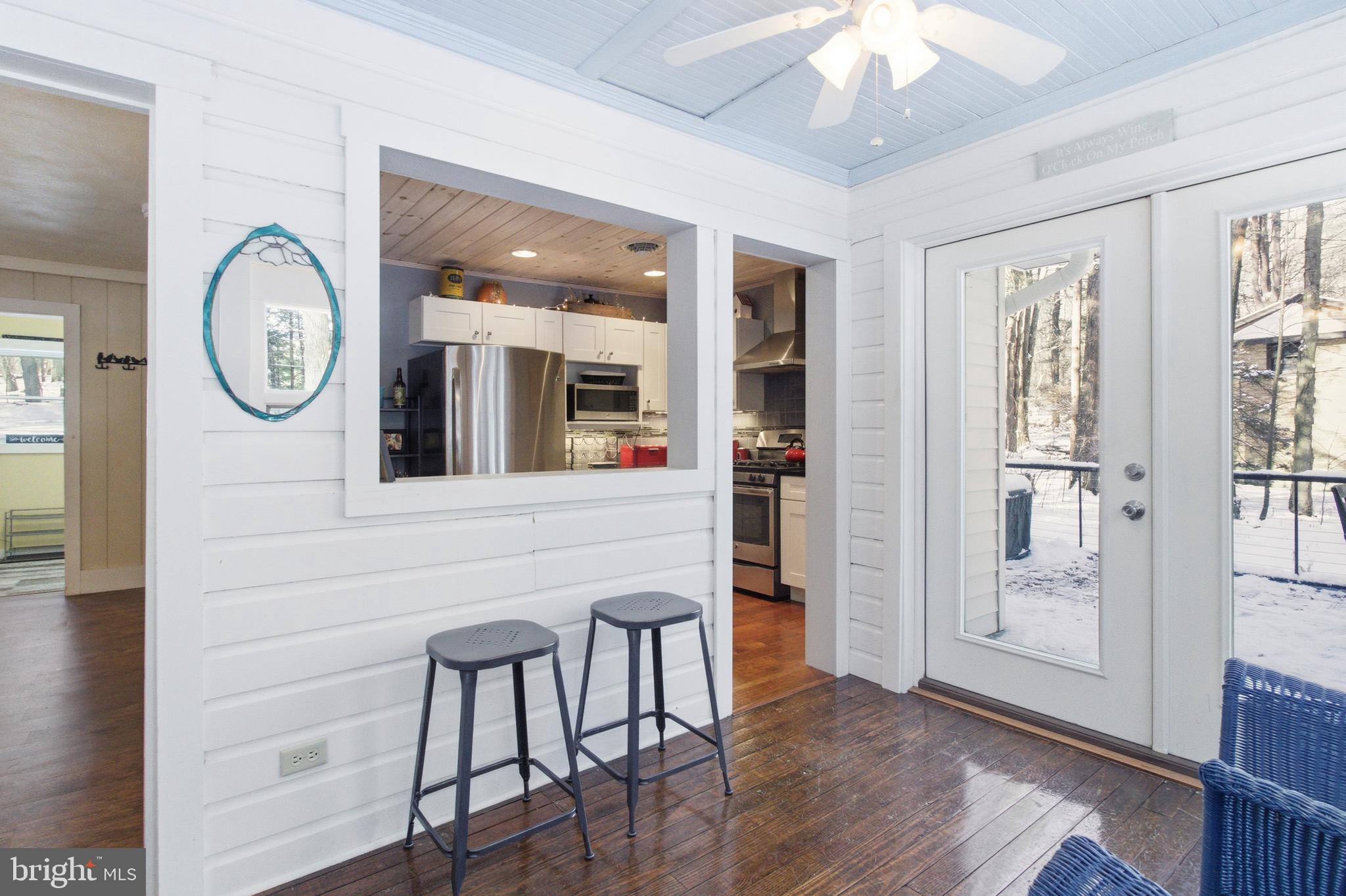 BLACK MOSHANNON - Residential