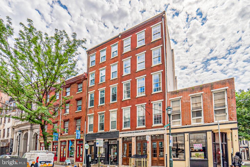 OLD CITY - Residential Lease