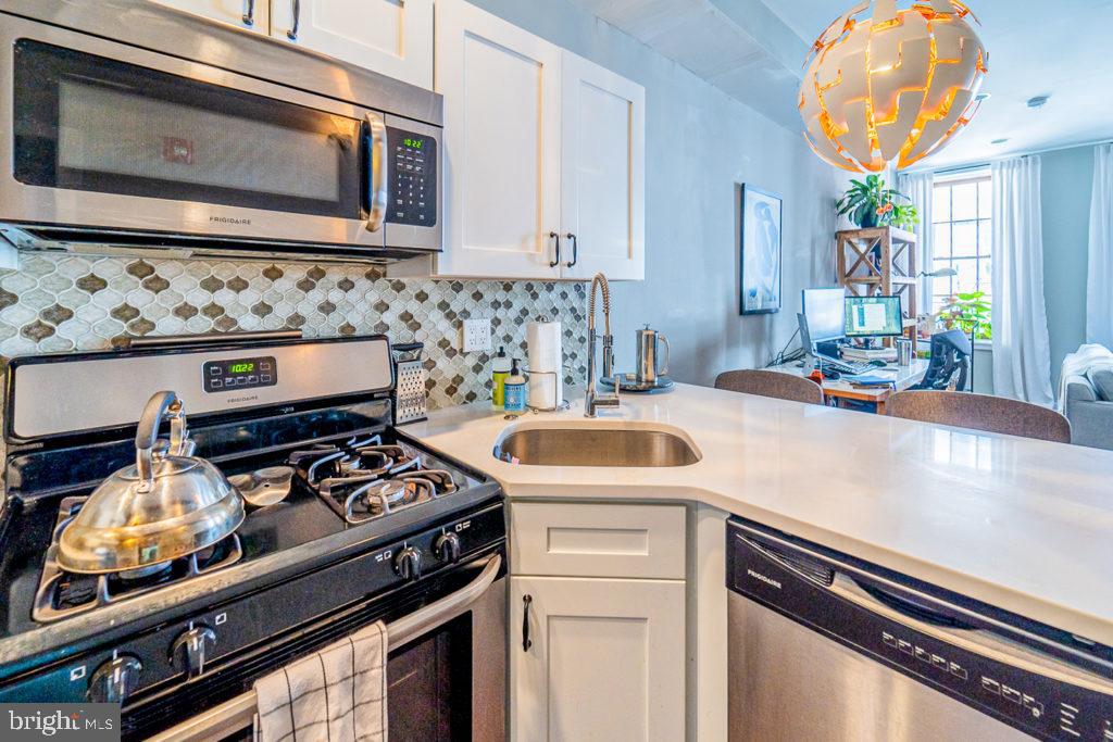 OLD CITY - Residential Lease