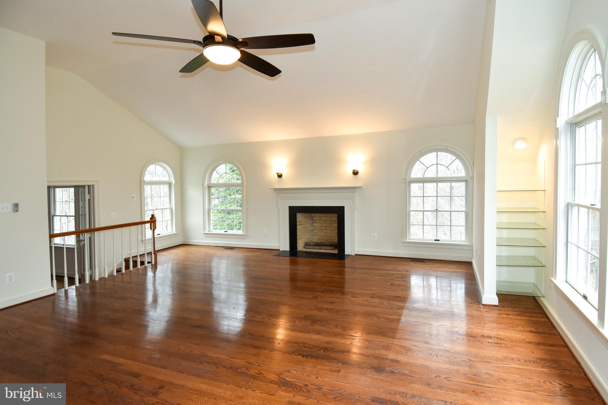 SHADOWALK - Residential