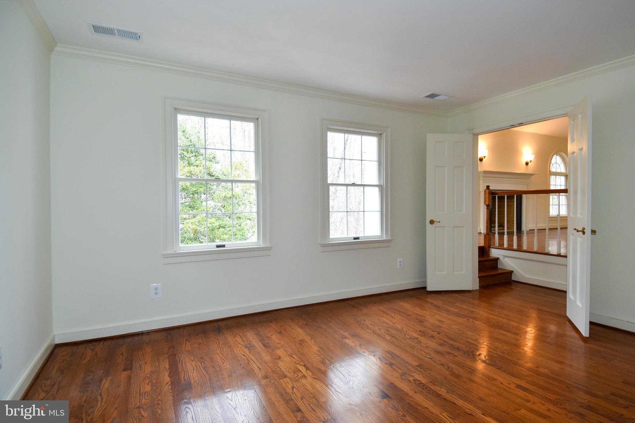 SHADOWALK - Residential