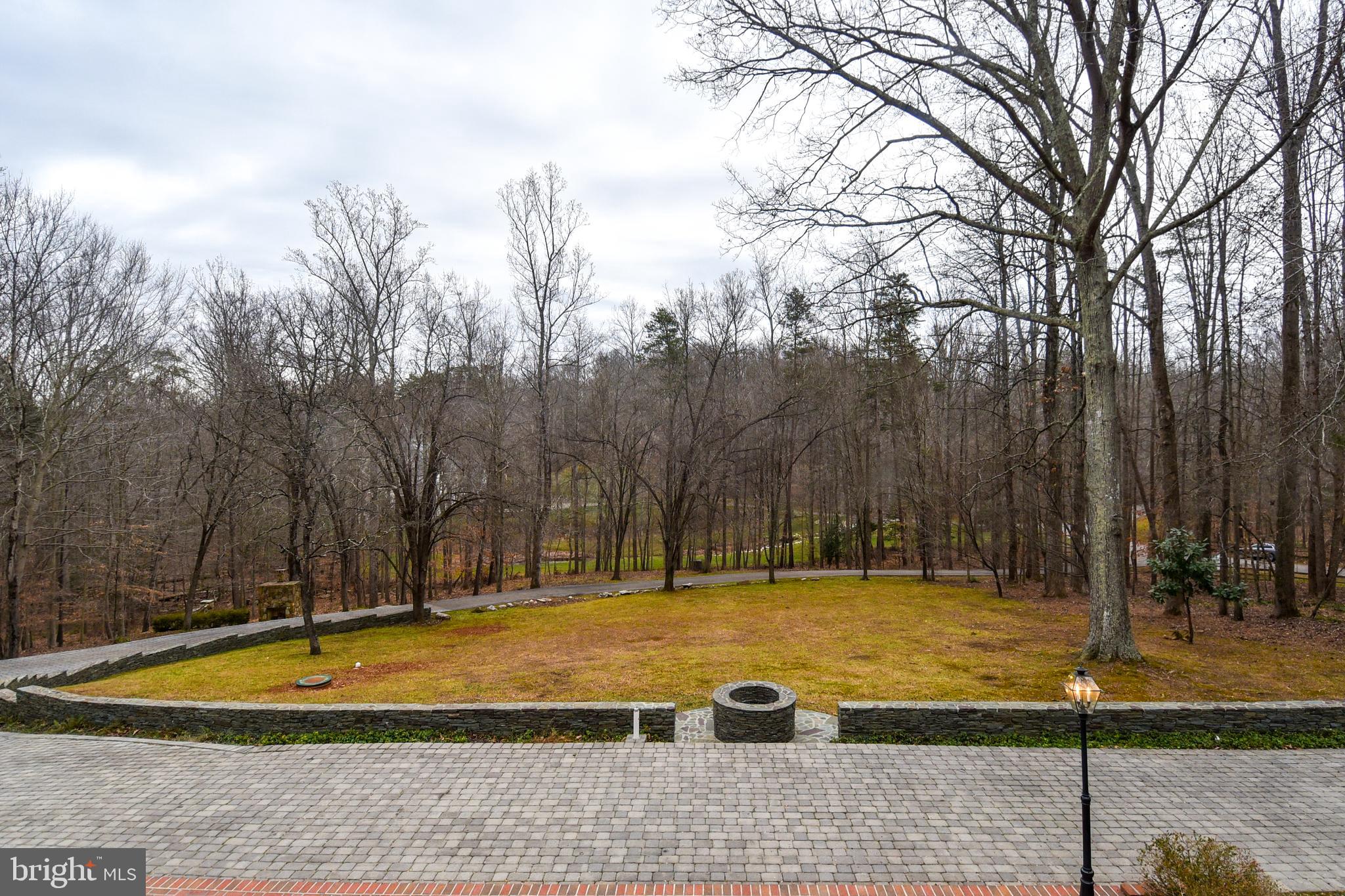 SHADOWALK - Residential