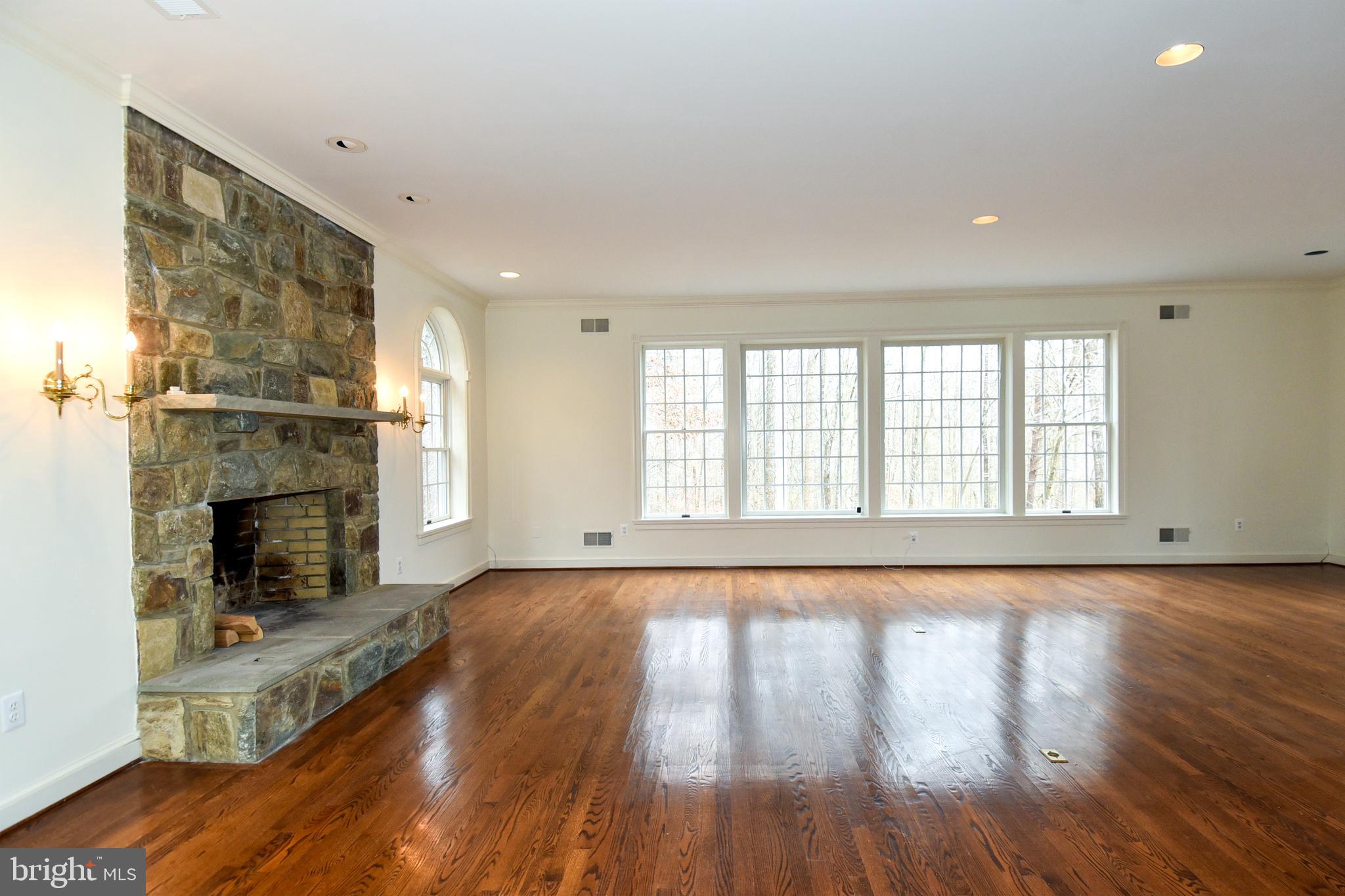 SHADOWALK - Residential