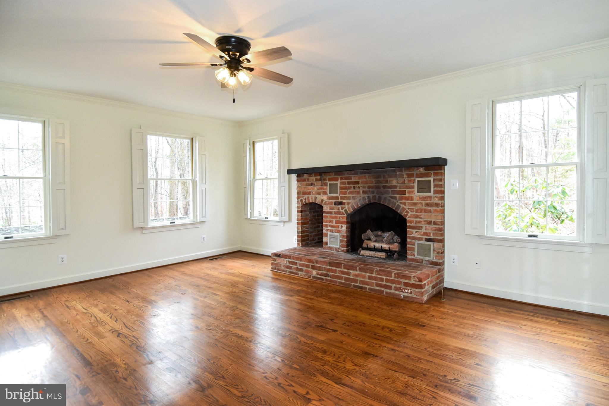 SHADOWALK - Residential