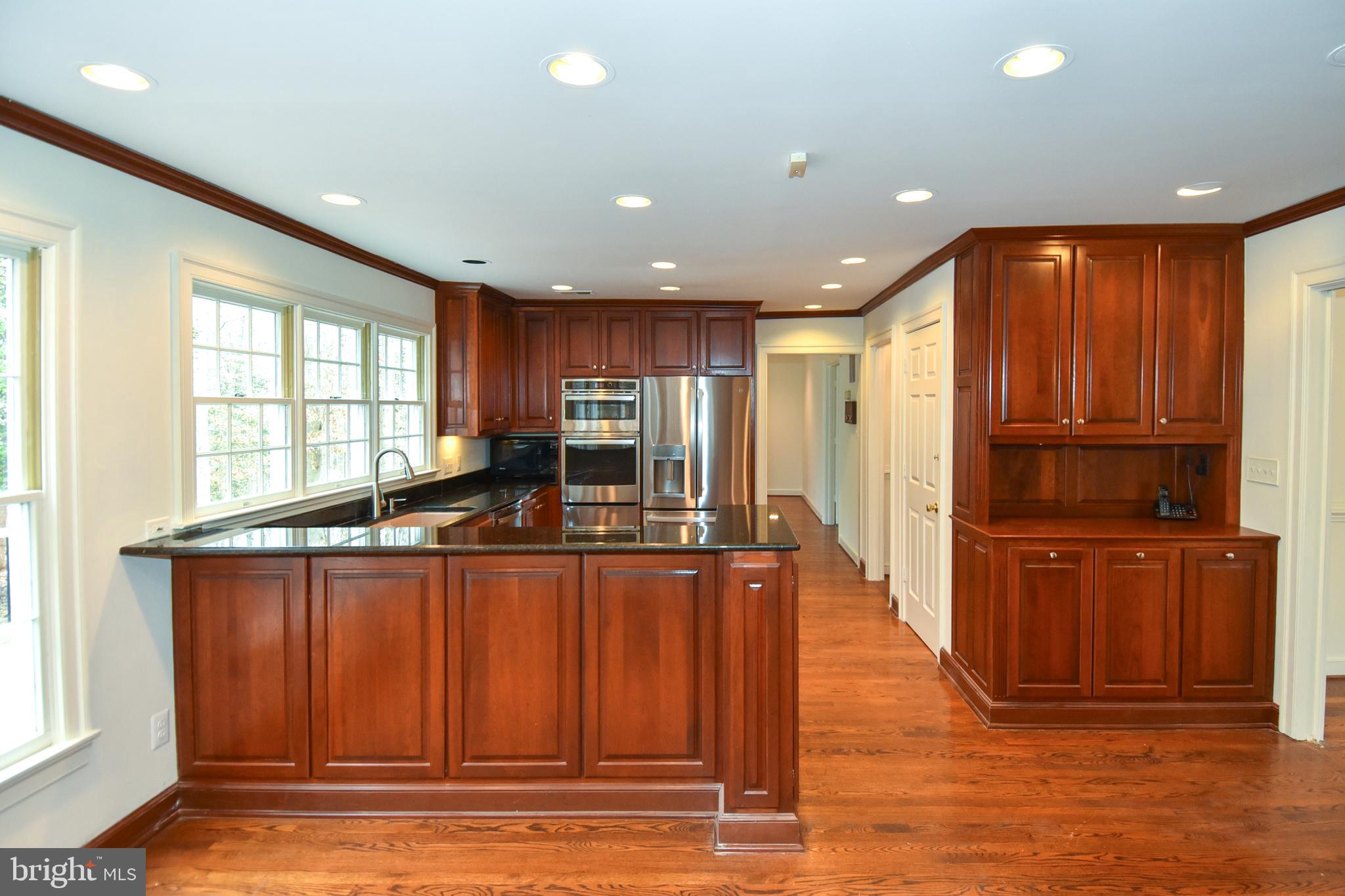 SHADOWALK - Residential