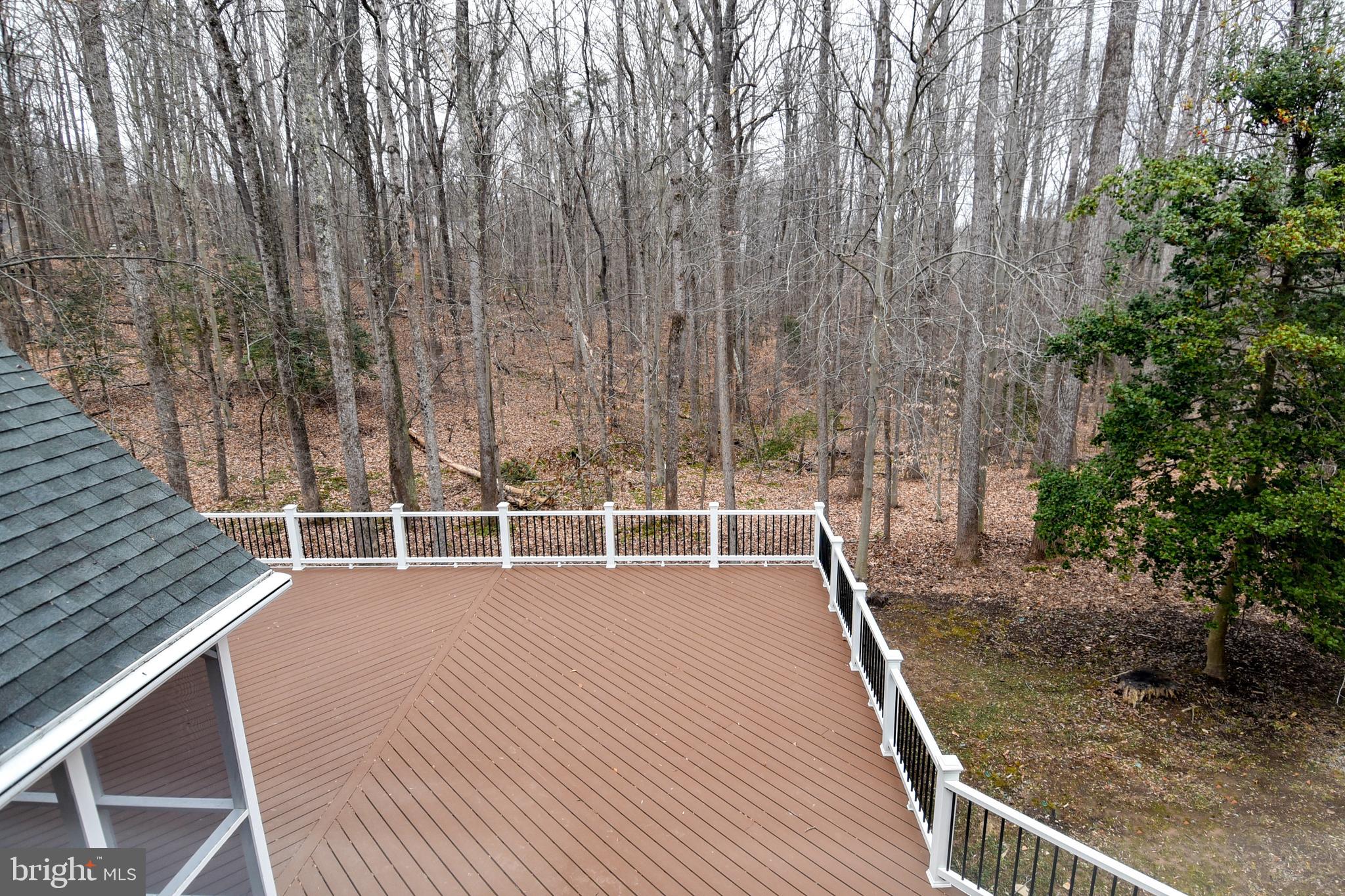 SHADOWALK - Residential