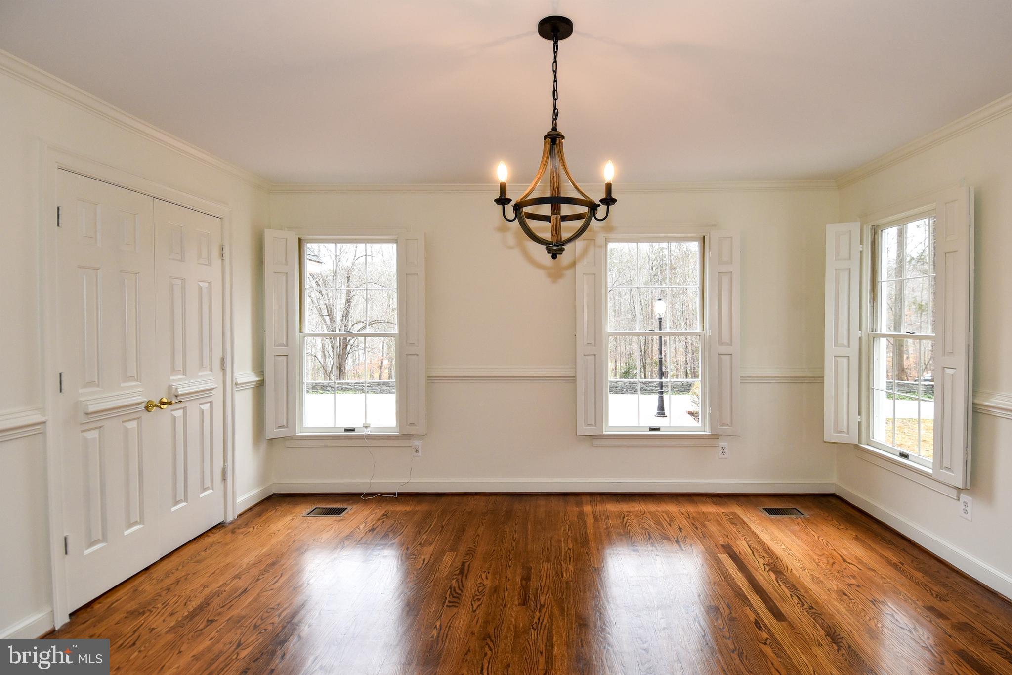 SHADOWALK - Residential