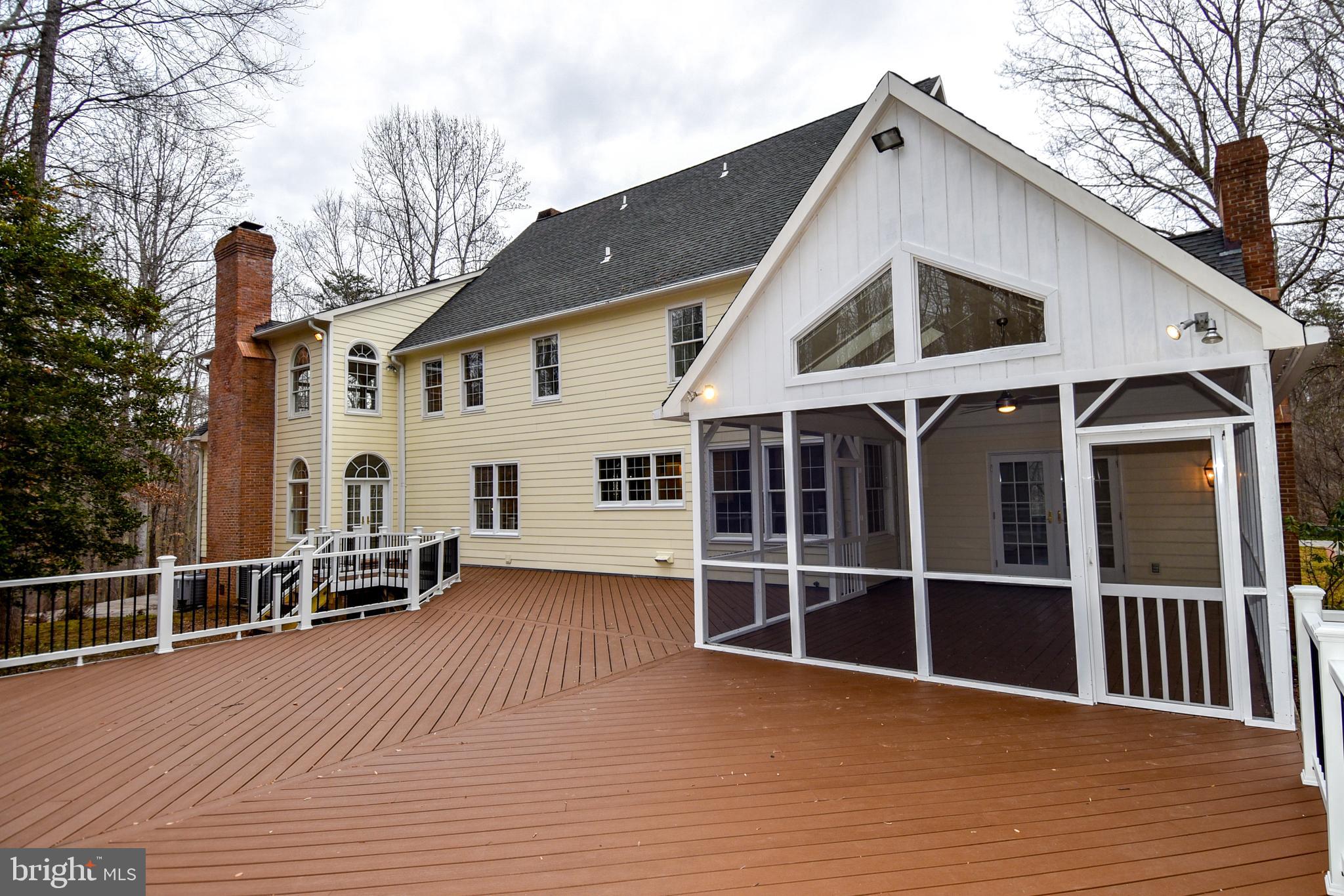 SHADOWALK - Residential