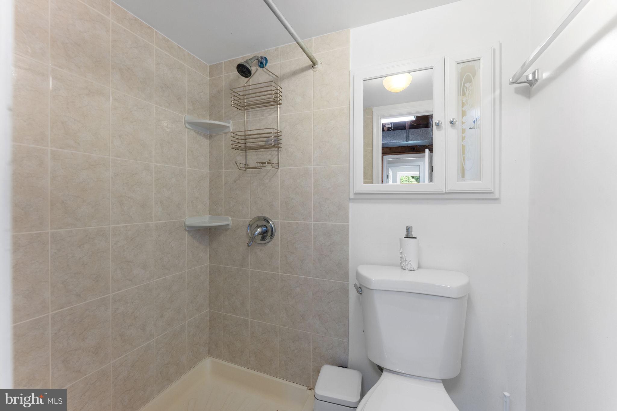 HUNTERS GLEN - Residential