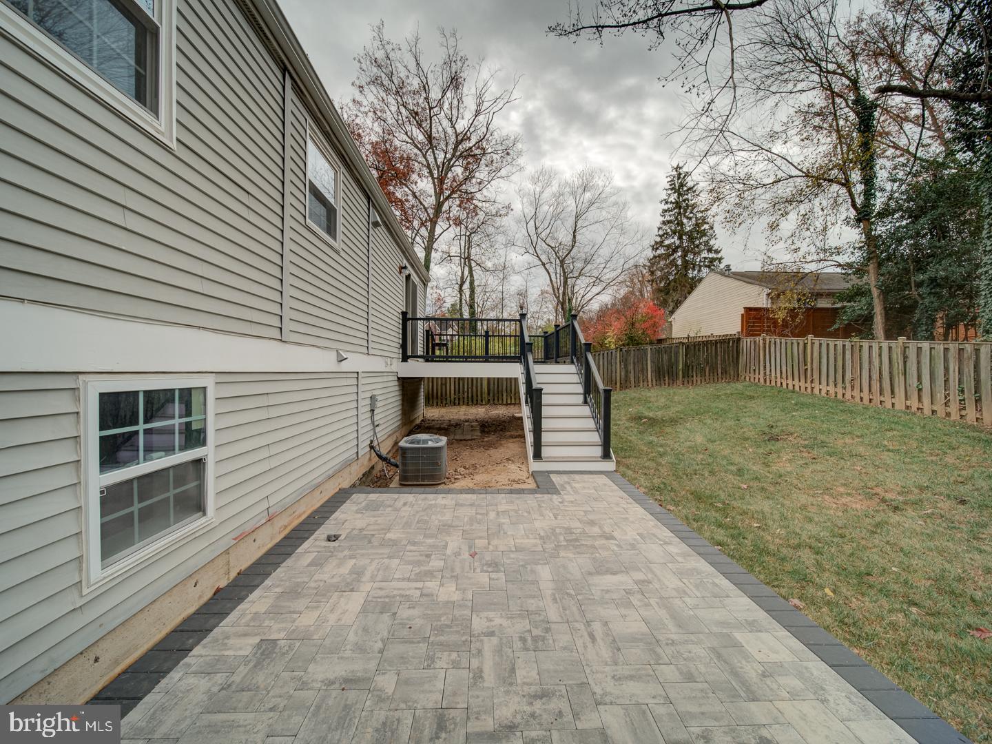 HUNTERS GLEN - Residential