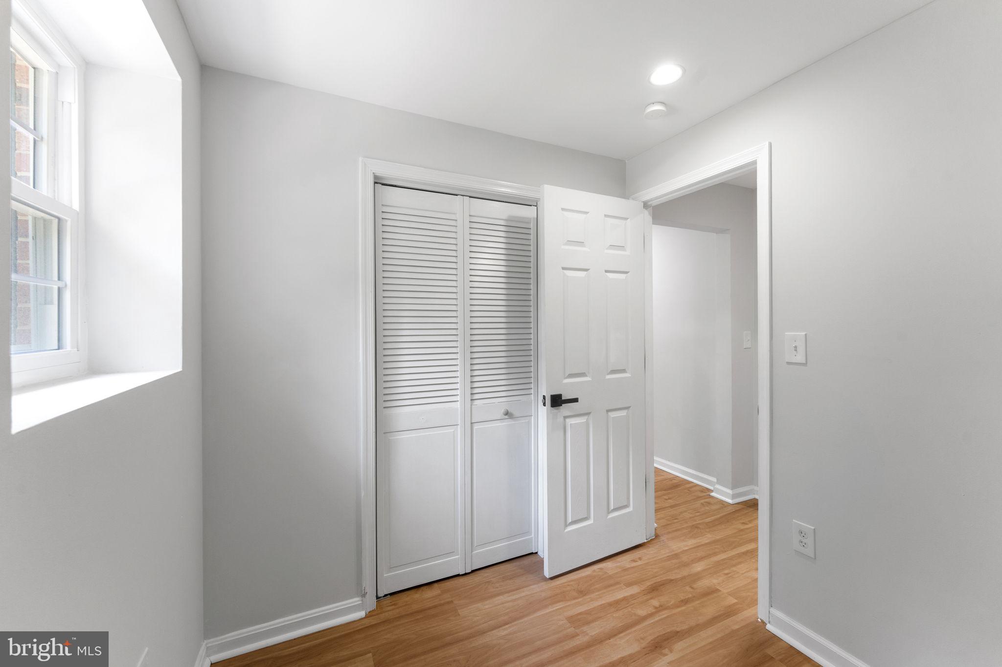 HUNTERS GLEN - Residential