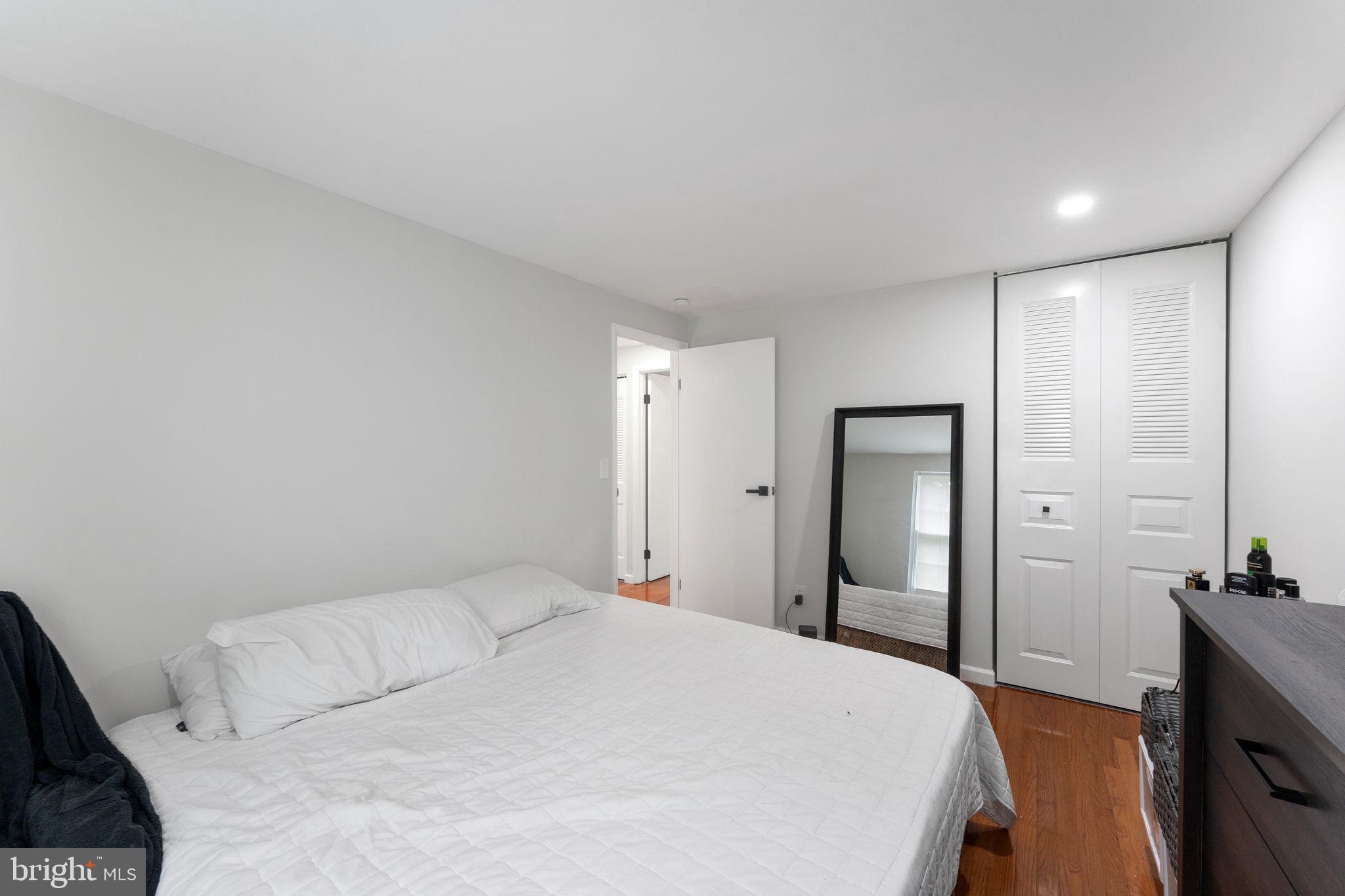 HUNTERS GLEN - Residential