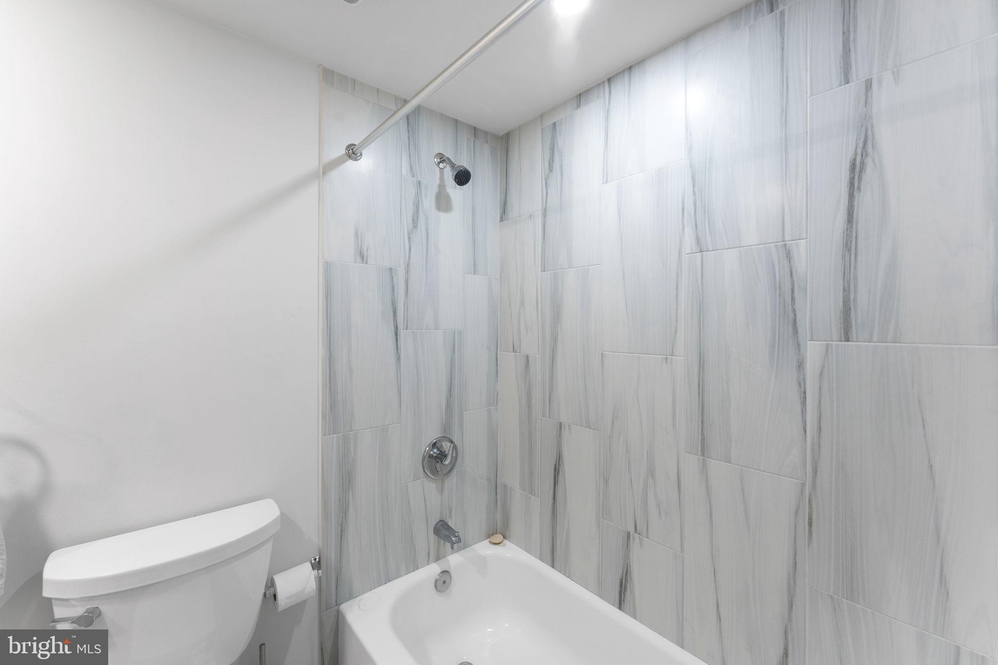 HUNTERS GLEN - Residential