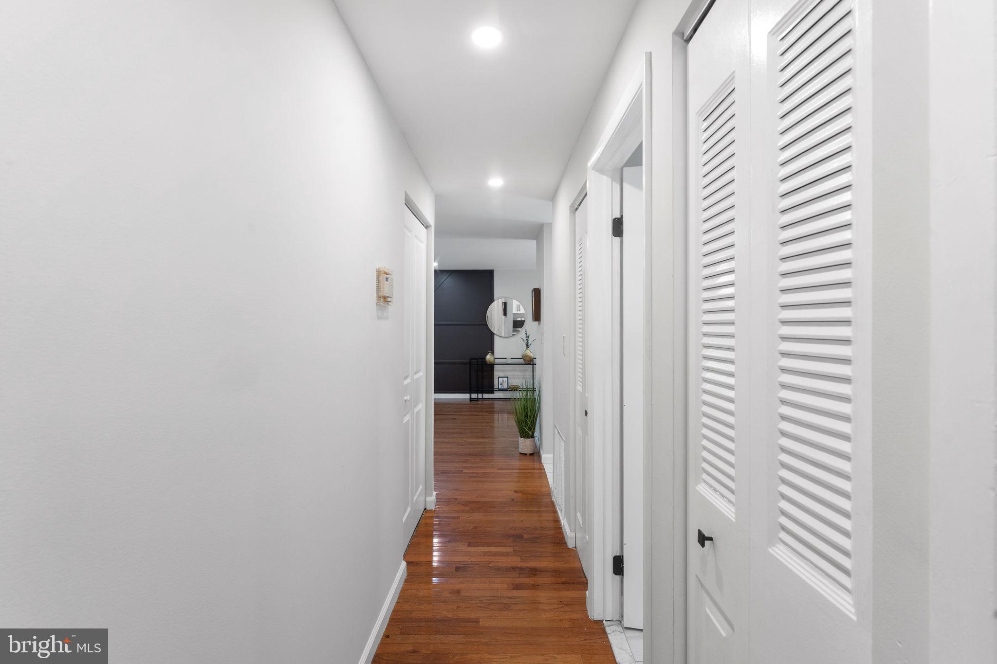 HUNTERS GLEN - Residential