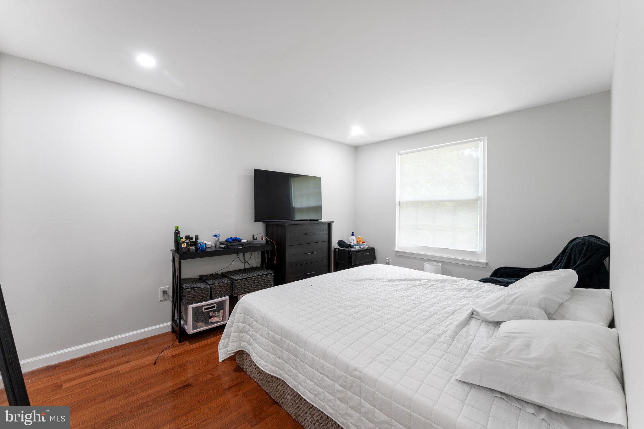 HUNTERS GLEN - Residential