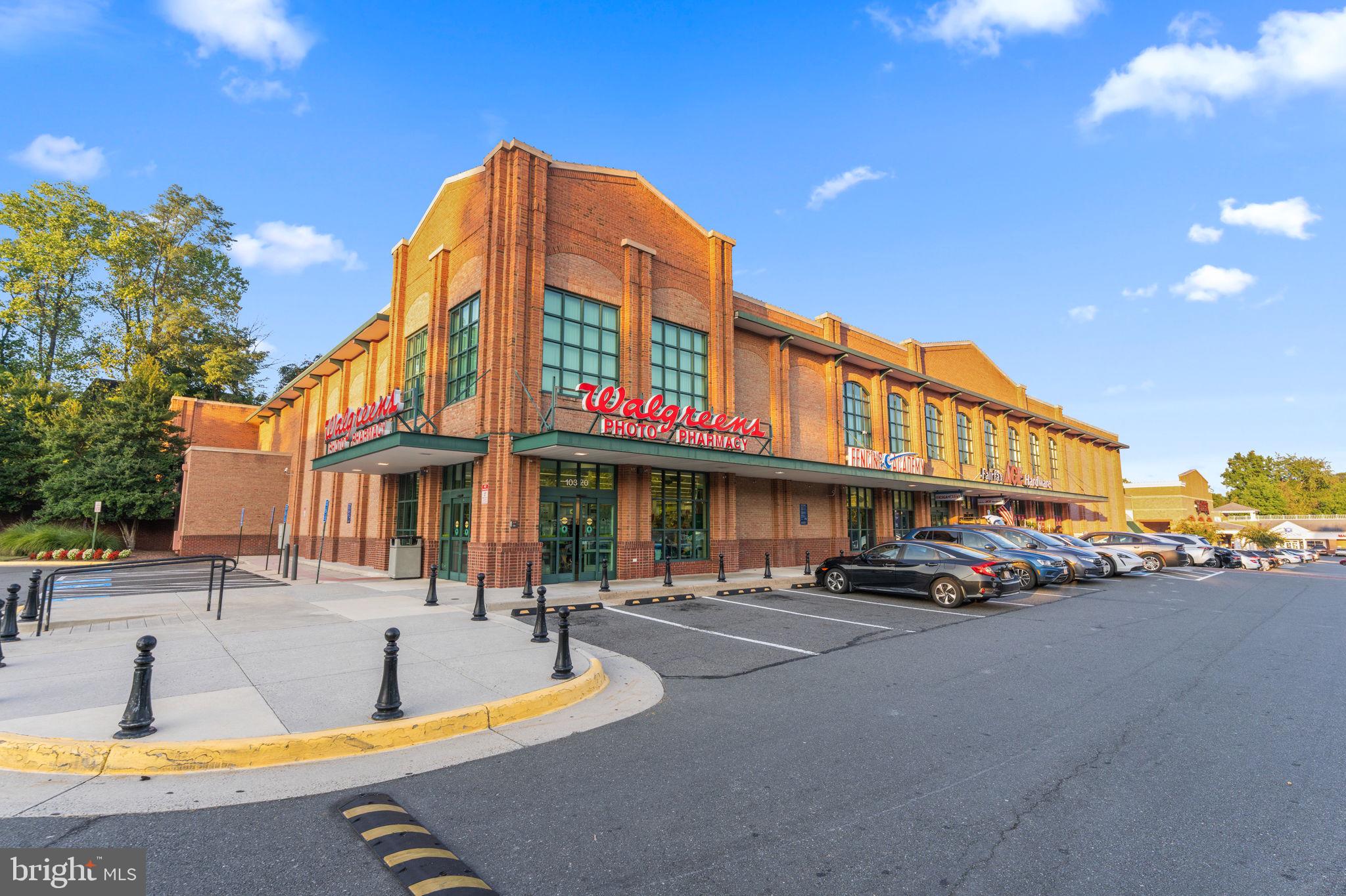 HUNTERS GLEN - Residential