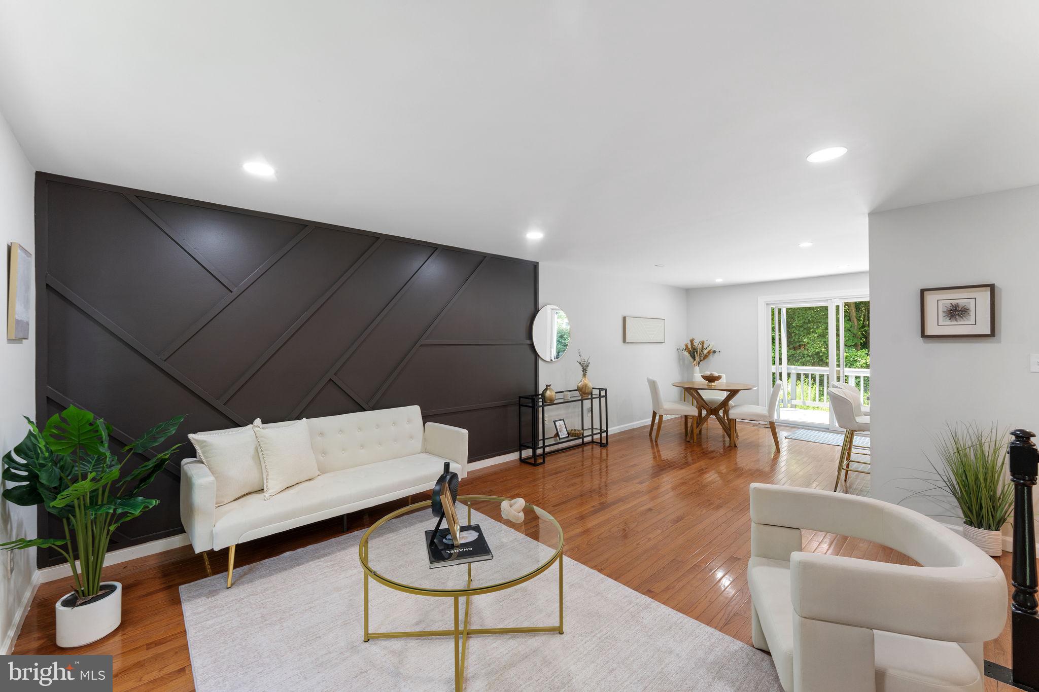 HUNTERS GLEN - Residential