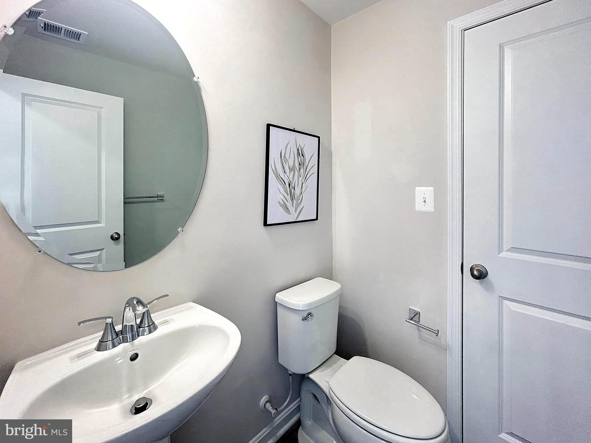 TOWNS AT MARKET COMMONS - Residential Lease