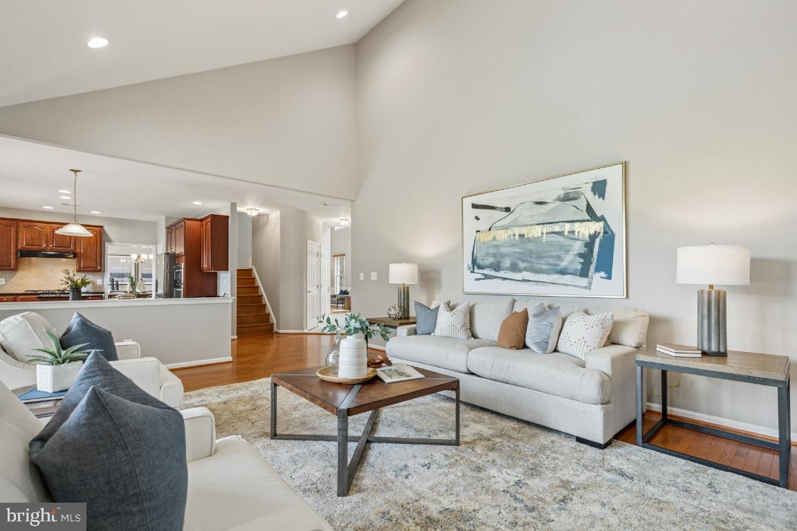 BELMONT COUNTRY CLUB - Residential