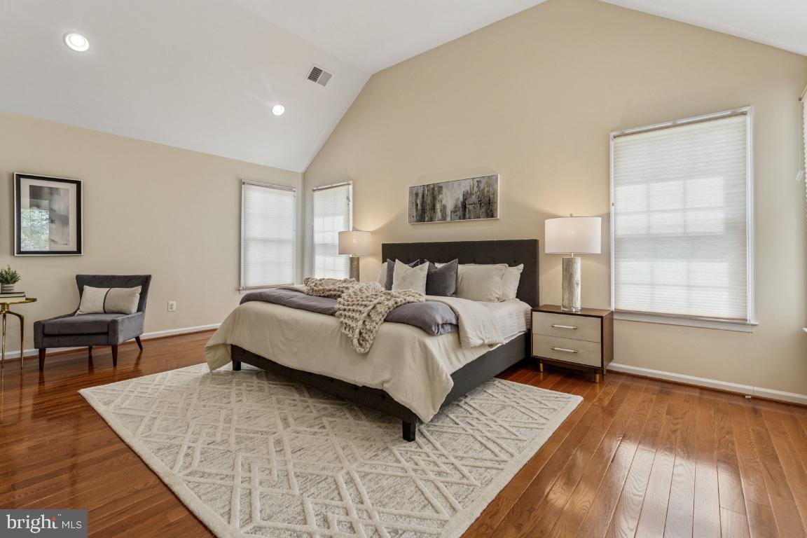 BELMONT COUNTRY CLUB - Residential