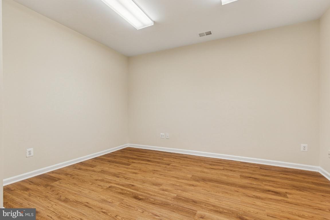 BELMONT COUNTRY CLUB - Residential