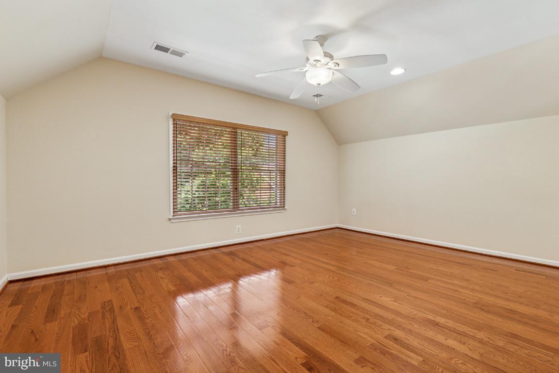 BELMONT COUNTRY CLUB - Residential