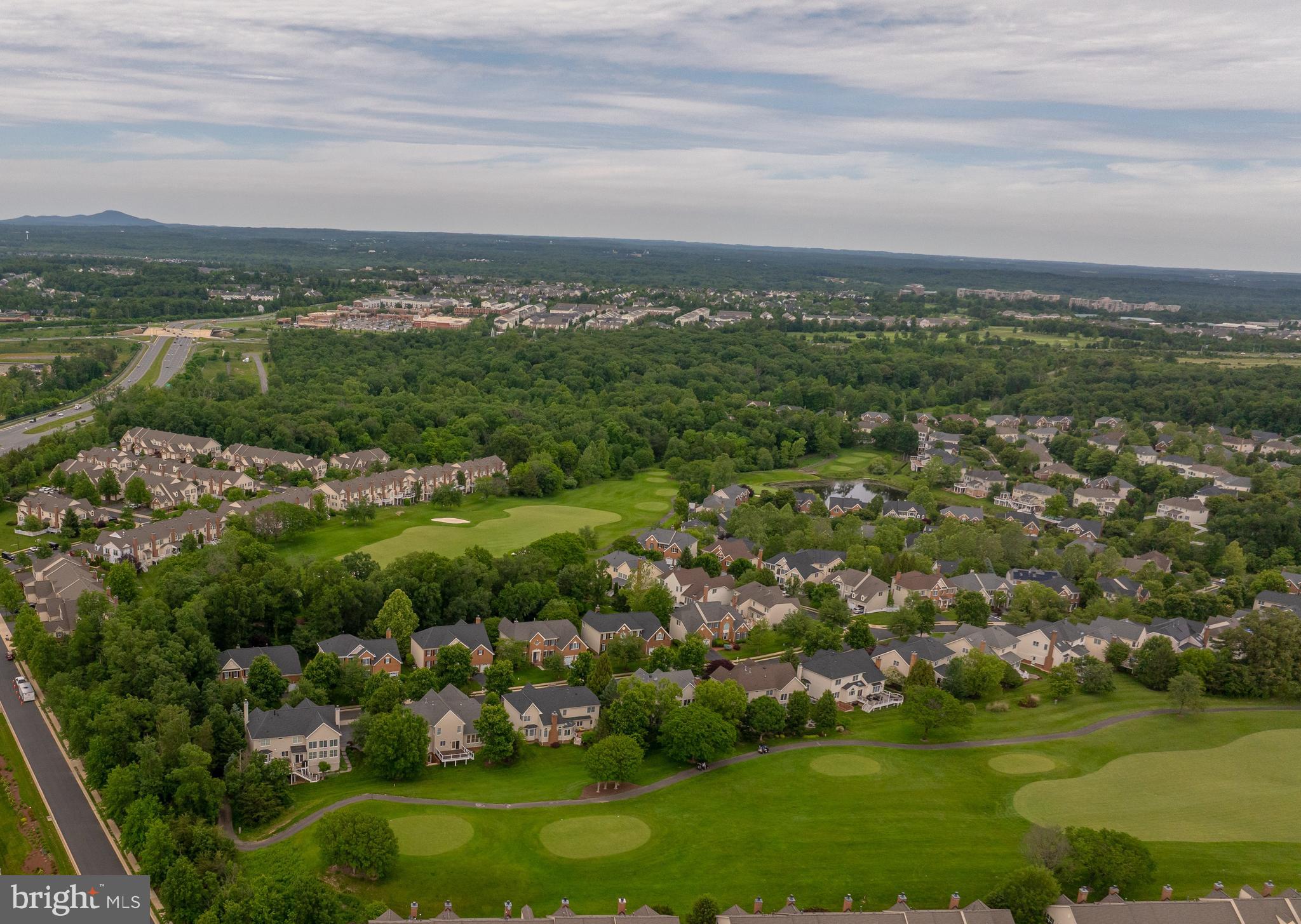 BELMONT COUNTRY CLUB - Residential