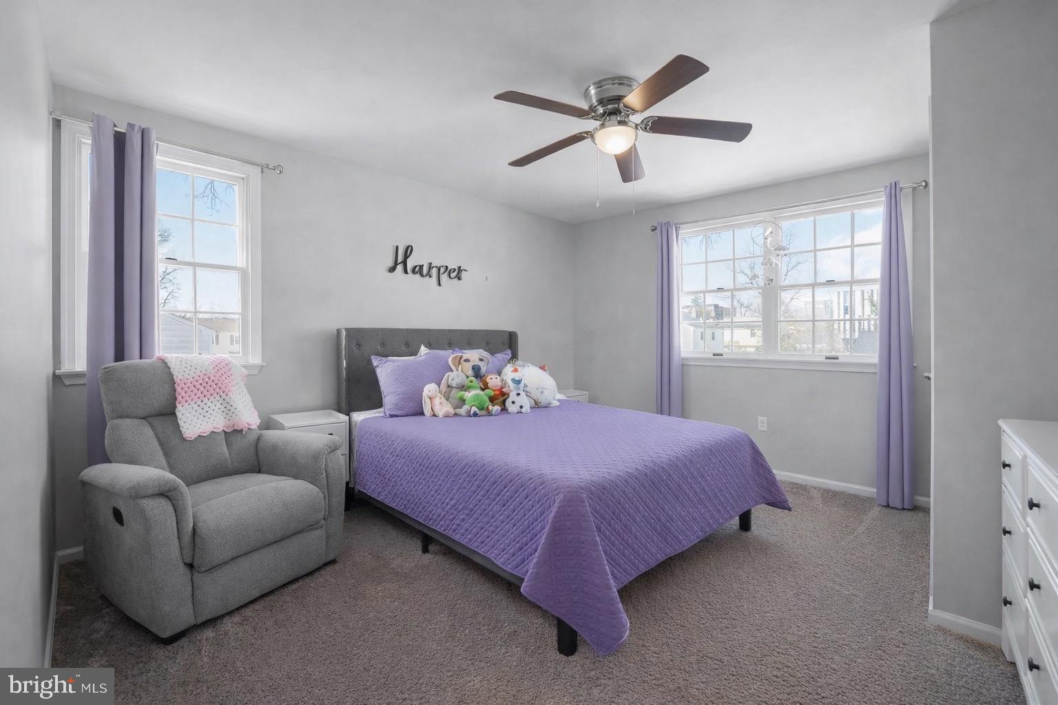 COLONIAL WOODS - Residential