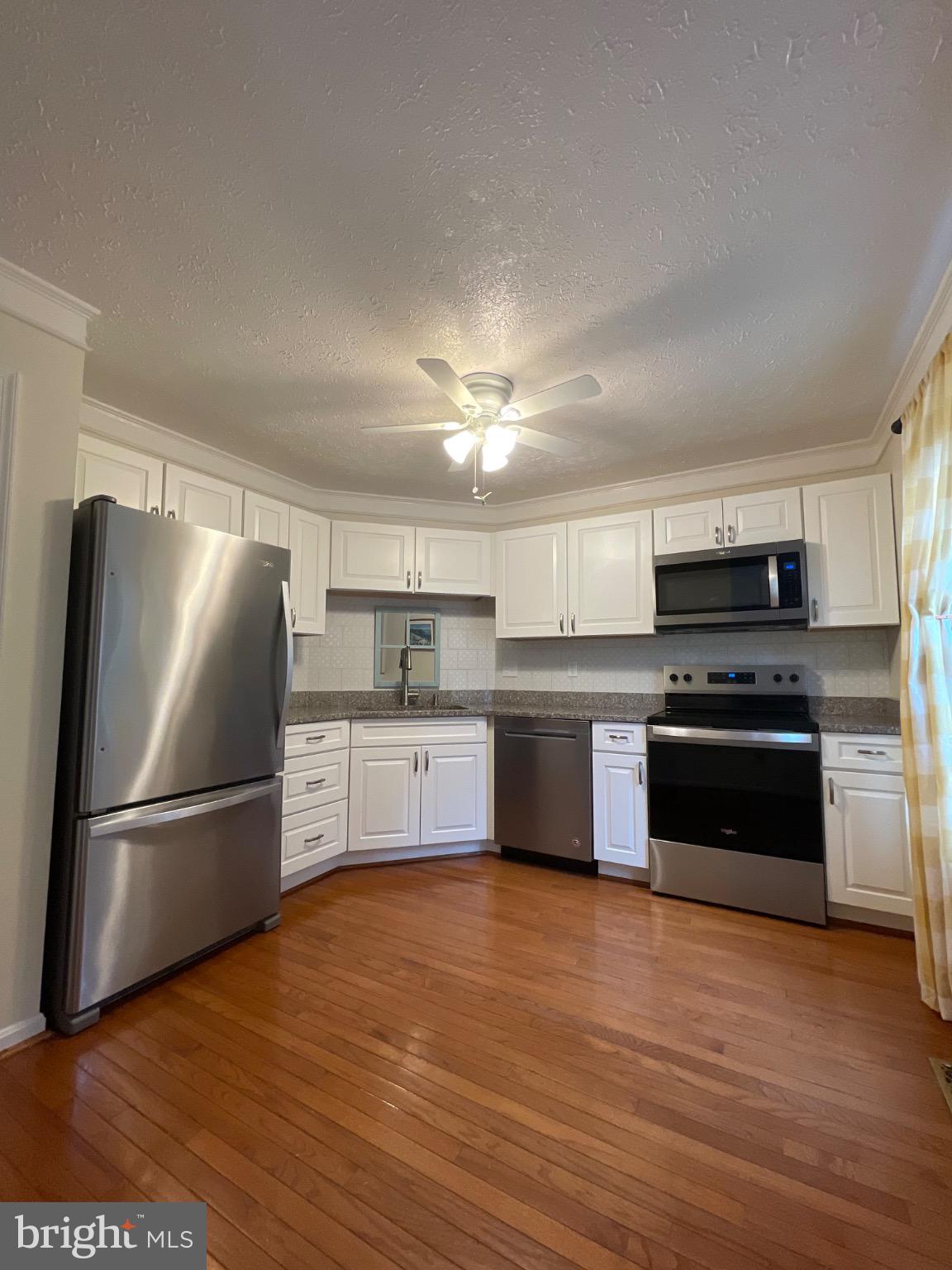 STONEHEDGE - Residential