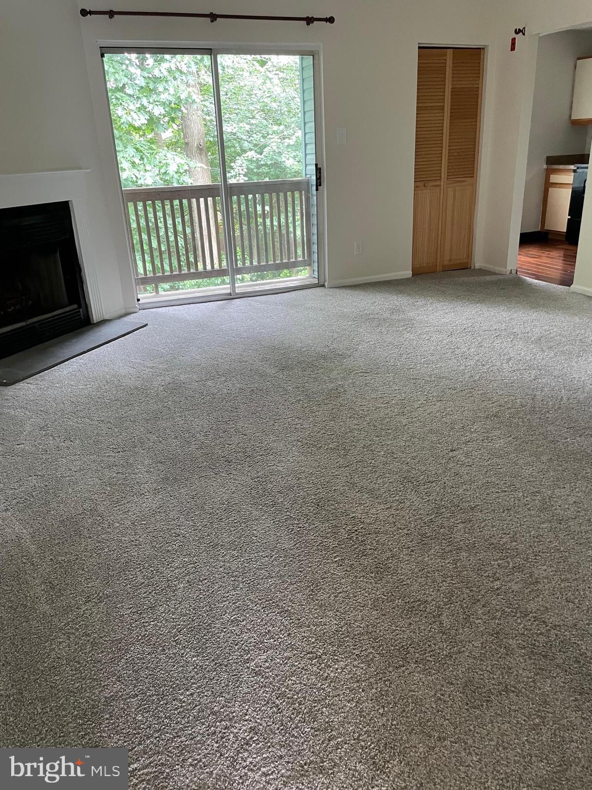 216 HIGHLAND BOULEVARD C 77